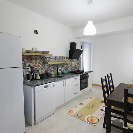 Apartmán Cukurbag'da Orman Manzarali Muekemmel Daire Cukurbag (Kas)