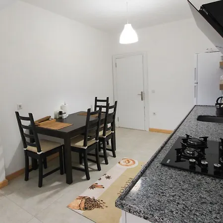 Appartement çukurbağ'da Orman Manzaralı Mükemmel Daire *
